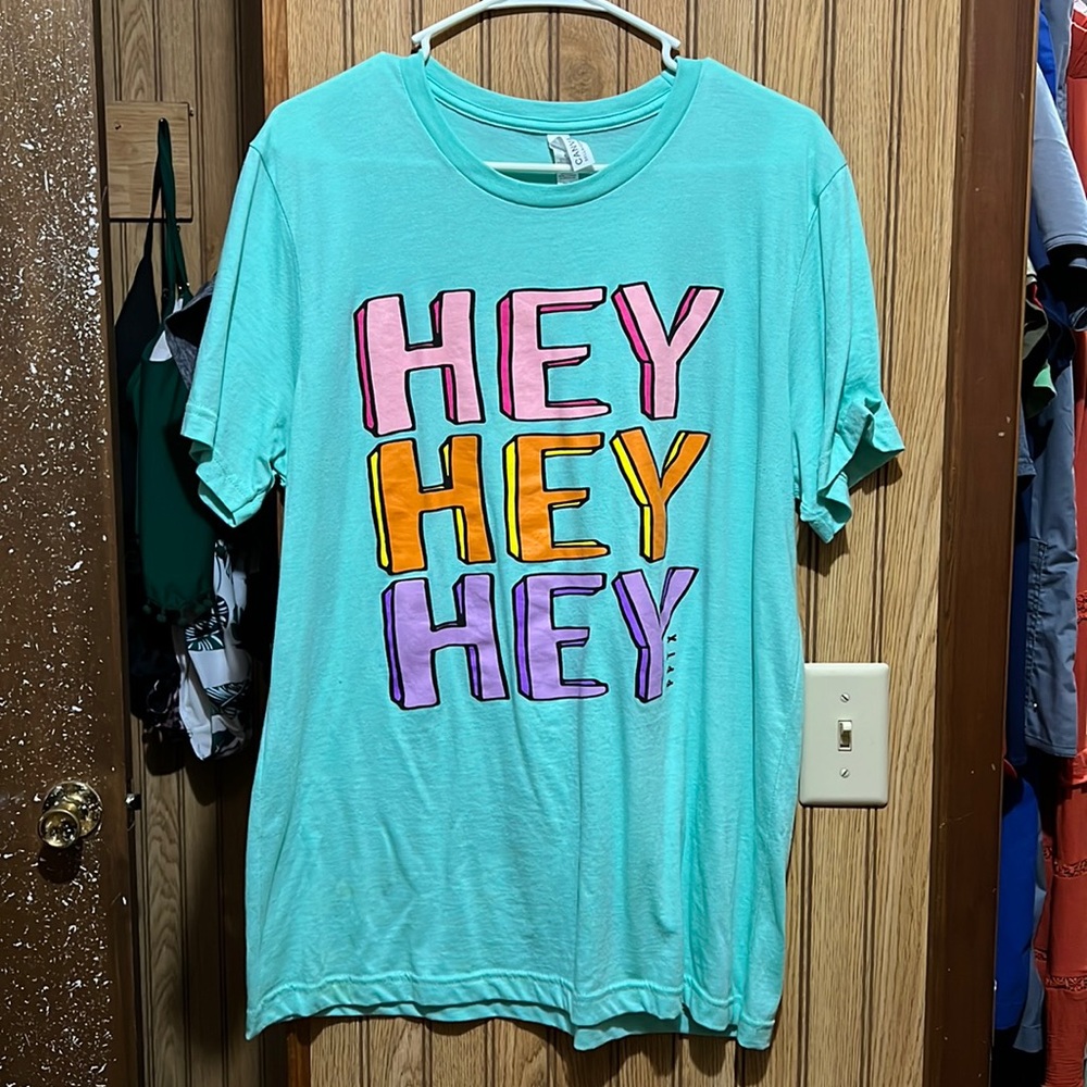 Women’s t shirt